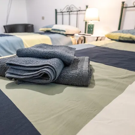 D'angelo ゲストハウス 3*